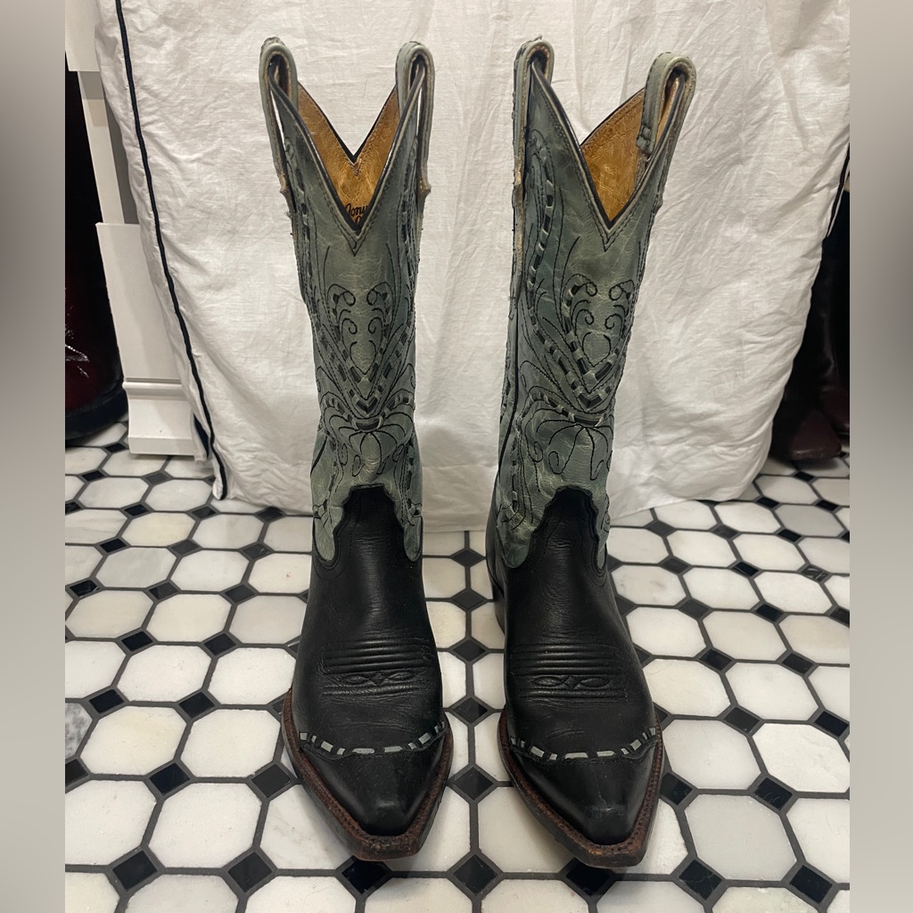 Tony Lama Tan And Green Leather Boots